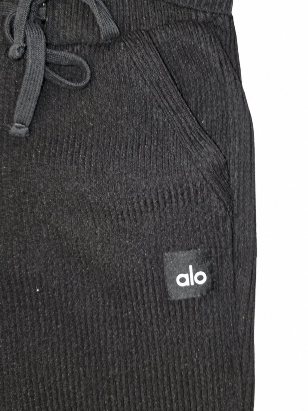 ALO Yoga Black Ribbed Hooded Crop Top Jogger Pants Two Piece Set XXS - Picture 4 of 4